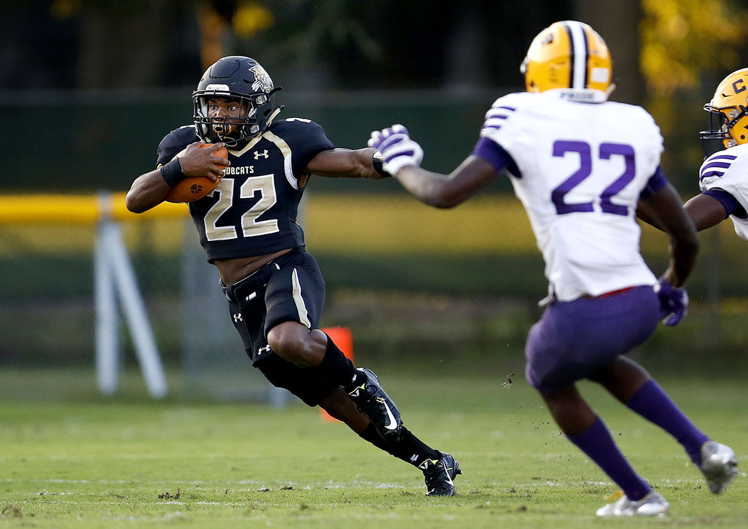 Buchholz Bobcats running back Khauriee Sullivan runs up field against the Columbia Tigers on Thursday, Sept. 8, 2016 in Gainesville, FL. Buchholz came from behind to win 27-23. Matt Stamey/Gainesville Sun